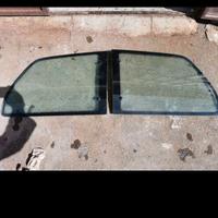 Vetri posteriore peugeot 106