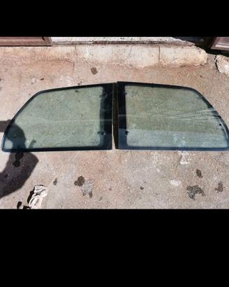 Vetri posteriore peugeot 106