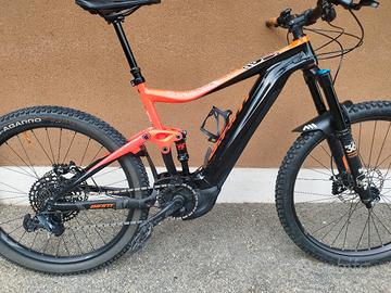 E bike giant