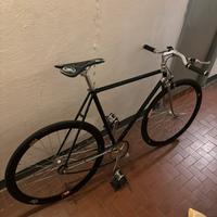 Bici a scatto fisso convertibile