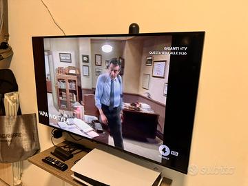SmartTV samsung 4K 44 pollici
