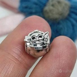 Charm Pandora Star Wars Grogu nella Culla