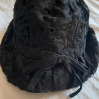 Cappello  in Pelliccia di Breitschwanz

