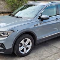 Volkswagen Tiguan 1.5 TSI 150cv DSG Elegance 