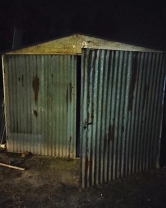 garage in lamiera 