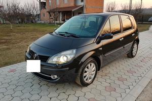 Renault Scenic "Finanziabile Senza Busta Paga"