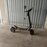 Monopattino kukirin G4