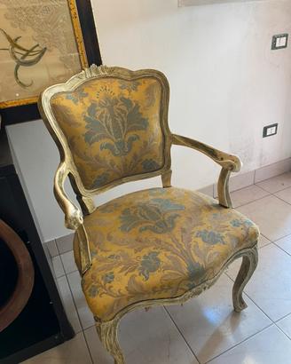 Poltrona in stile