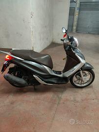 Piaggio medley 125