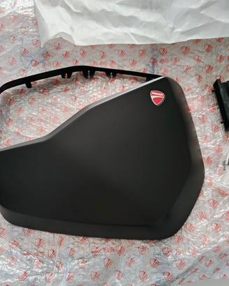 Cover valigia laterale multistrada v4 