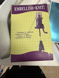 Macchina per maglieria automatica a rocchetto