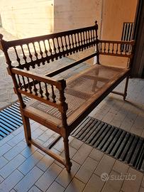 Panca in legno e paglia di Vienna