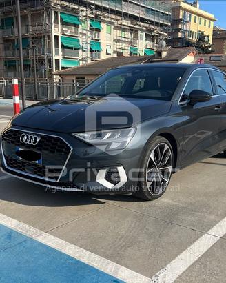 AUDI A3 SPB 40 TDI quattro S tronic Business Advan