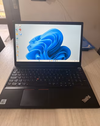 Notebook Lenovo e15 I7 SSD con garanzia