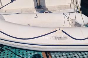 tender chiglia rigida