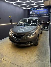 Lancia Y Hybrid