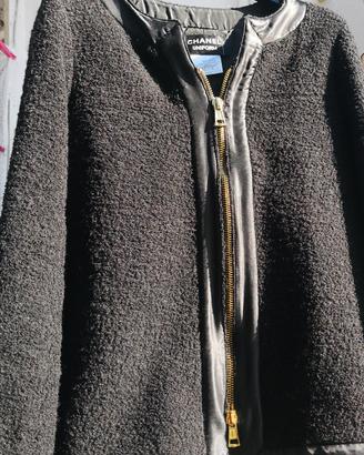 Chanel, giacca originale con la cerniera 