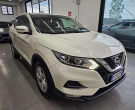 Nissan Qashqai 1.5 dci Tekna 110cv NEOPATENTATI