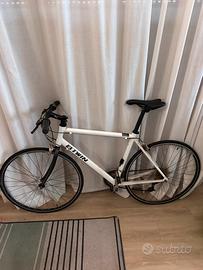Bici stradale Btwin