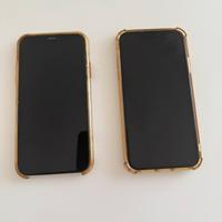 da vendere 2 telefoni iphone apple modello