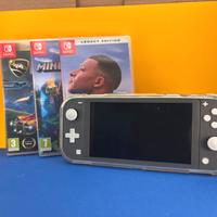 Nintendo switch lite- Completa di 3 Giochi