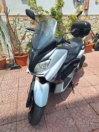 Xmax 250