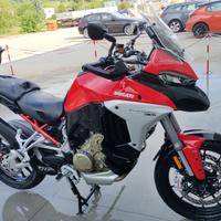 Ducati multistrada v4s