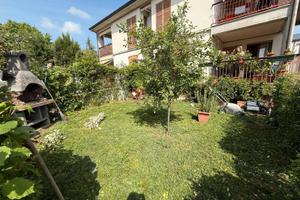 Sala baganza centro 2 camere con giardino