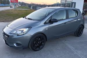 Opel Corsa Black Edition