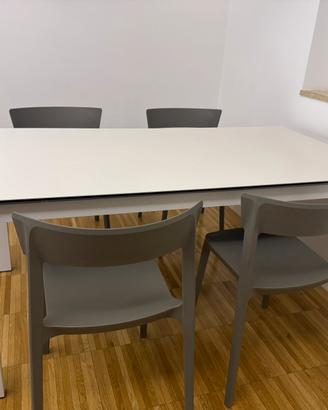 Tavolo allungabile Calligaris e 4 sedie