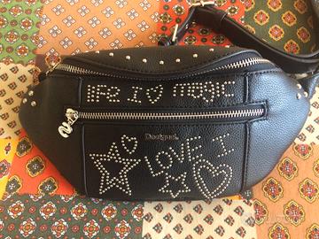 Marsupio NUOVO nero con borchiette Desigual
