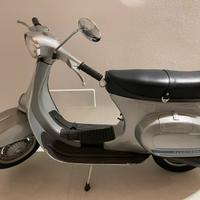 Vespa 125 primavera et3