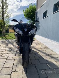 Yamaha YZF R6 - 2006