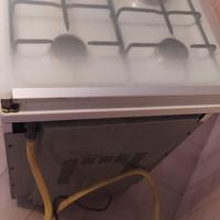 Cucina gas con forno elettrico