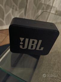 JBL  black