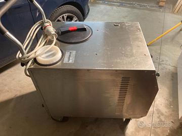 Idropulitrice generatore di vapore professionale