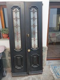 portoncino in castagno antico