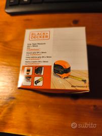 Metro a nastro Black and Decker 5m