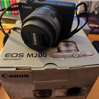 CANON EOS M200+SET OBIETTIVI E ACCESSORI