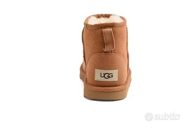 UGG Classic Mini II