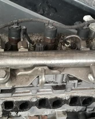 Testata Pompa Vuoto Ricambi Fiat Punto e Y 1.3 mtj