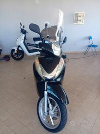 Honda sh 300