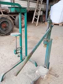 Tappatrice manuale per bottiglie