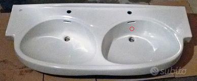 Lavandino in ceramica doppio bacino