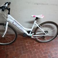 Bici bianca da ragazza/donna