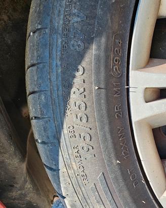 Gomme Momo 195 55 r16 87 v 2024