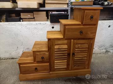 Cassettiera a scaletta in legno pregiato di teak