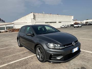 Volkswagen Golf 7.5 R-Line 1.6 TDI 116cv