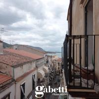 Palazzina indipendente nel centro storico PC/10