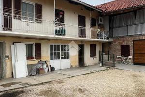 CASA DI CORTE A ANDEZENO